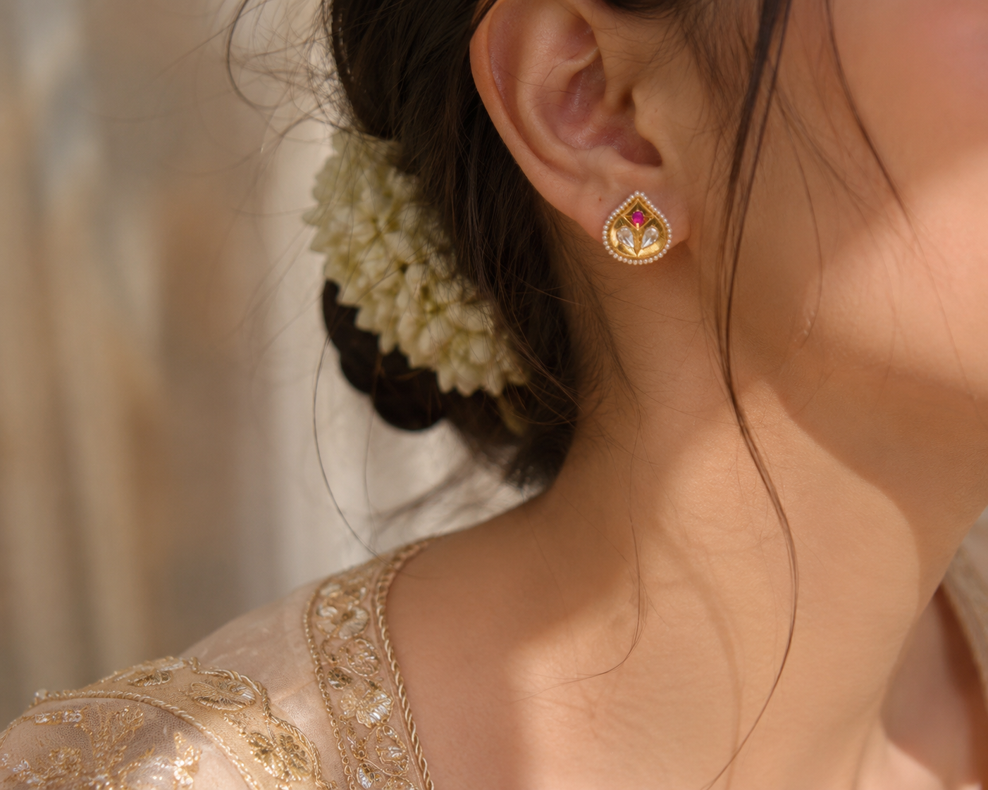 Sheesh Mahal studs