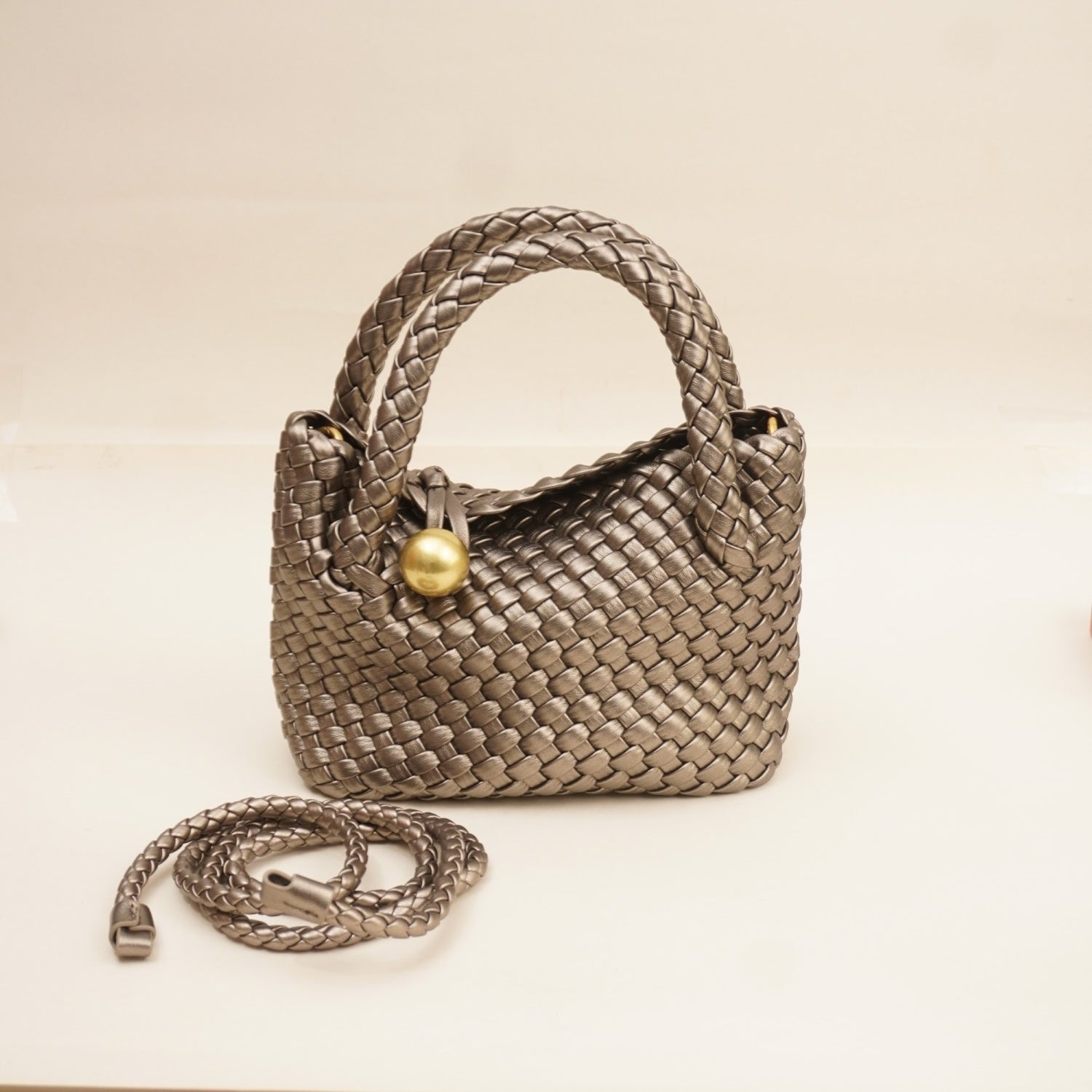 The Aurelian Signature Bag