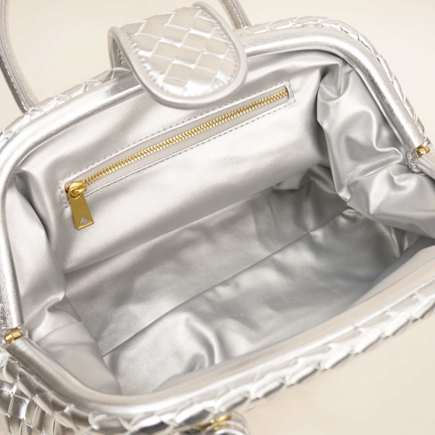 The Heritage Knot Bag