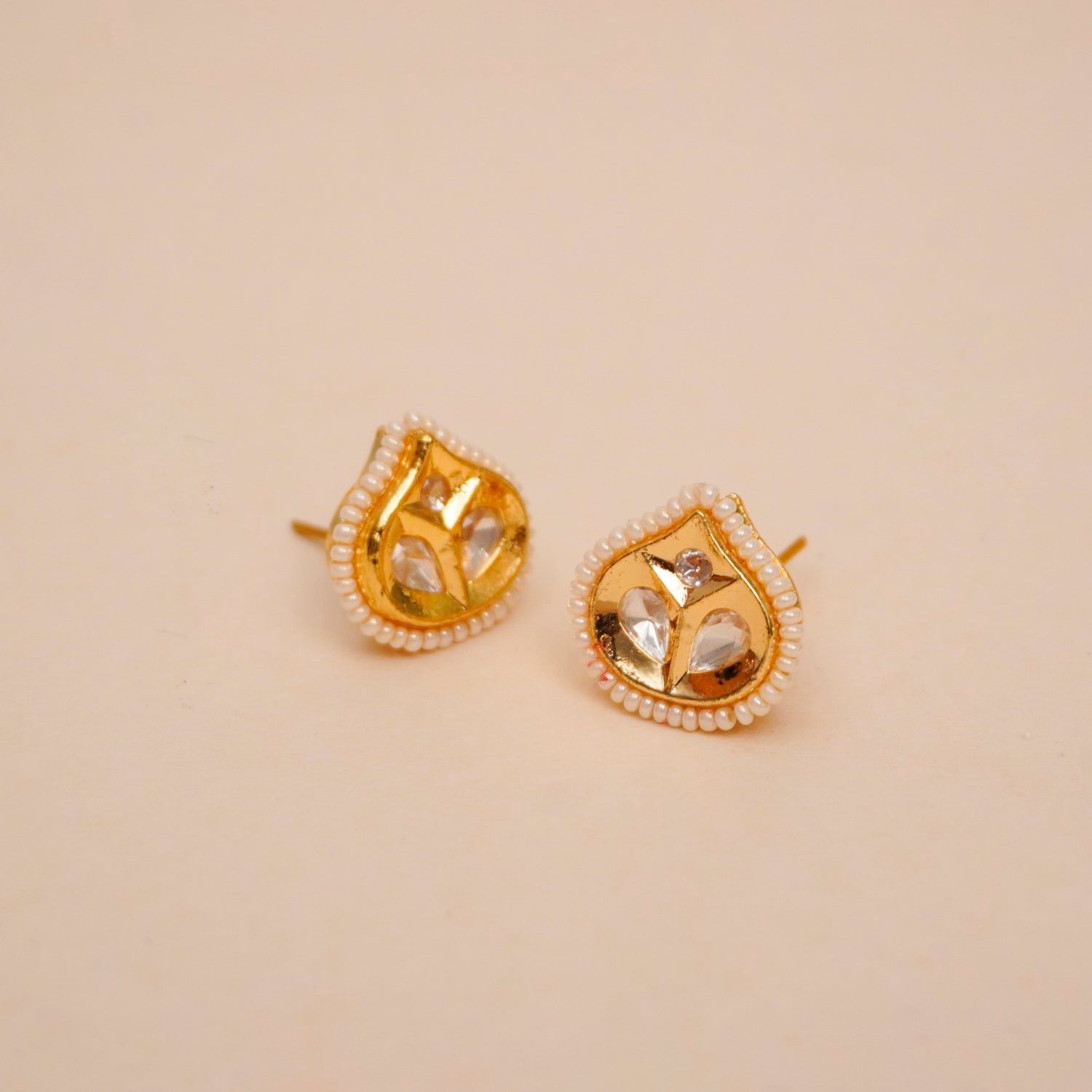 Sheesh Mahal studs