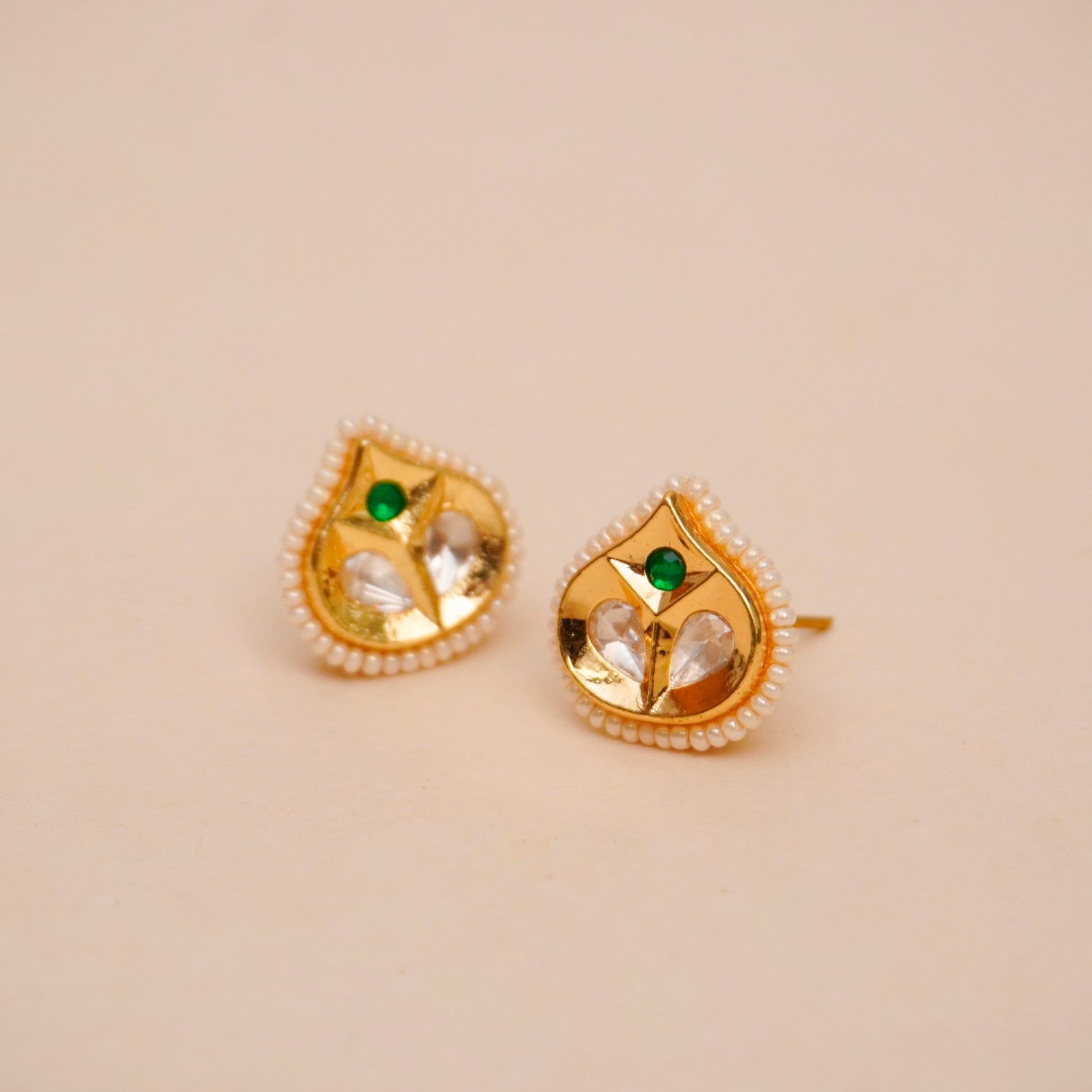 Sheesh Mahal studs