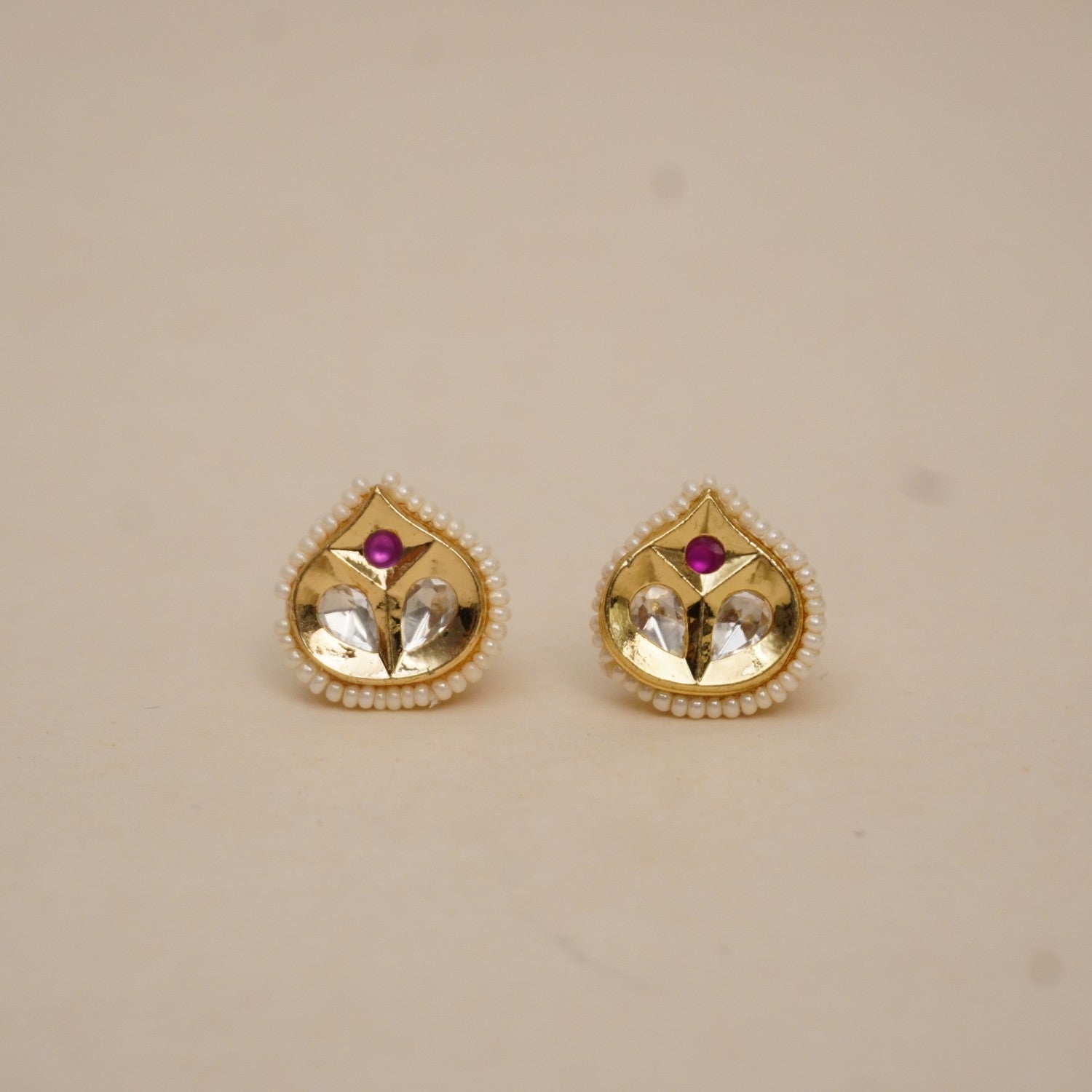 Sheesh Mahal studs