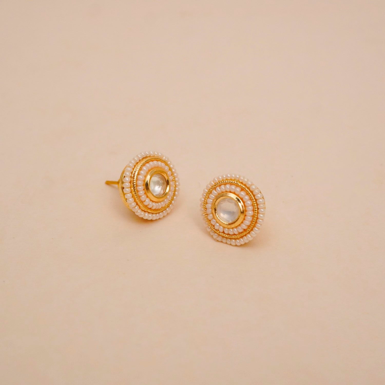 Noor-e-Zevar Studs