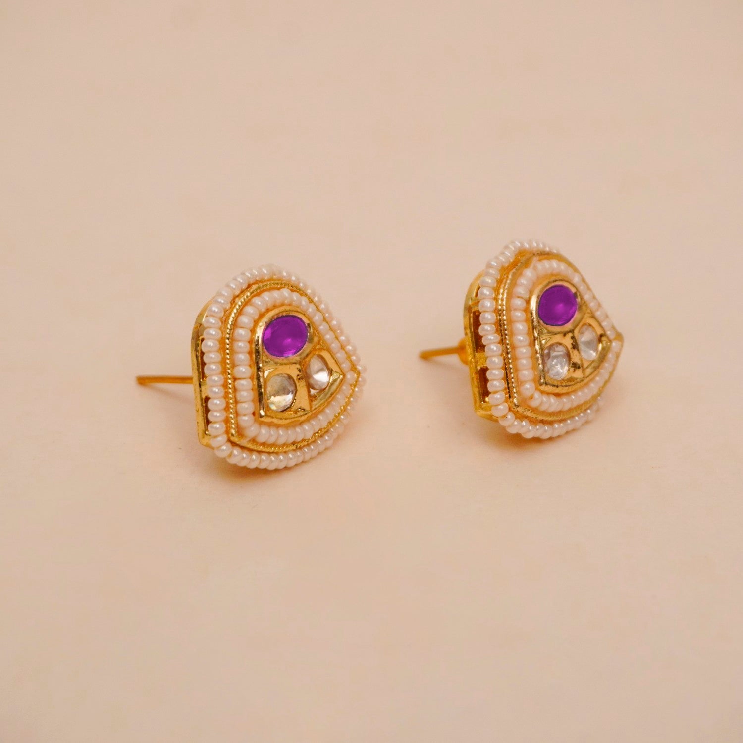 Noor Kundan Pearl Studs