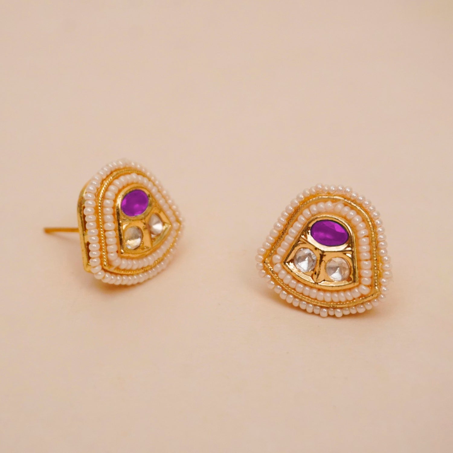 Noor Kundan Pearl Studs