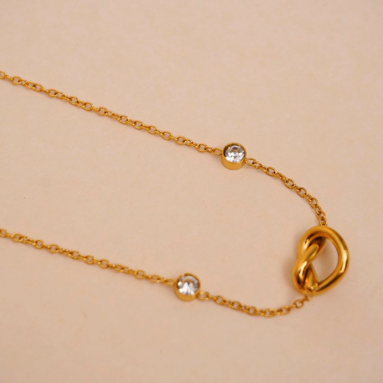 Infinity Glow Necklace