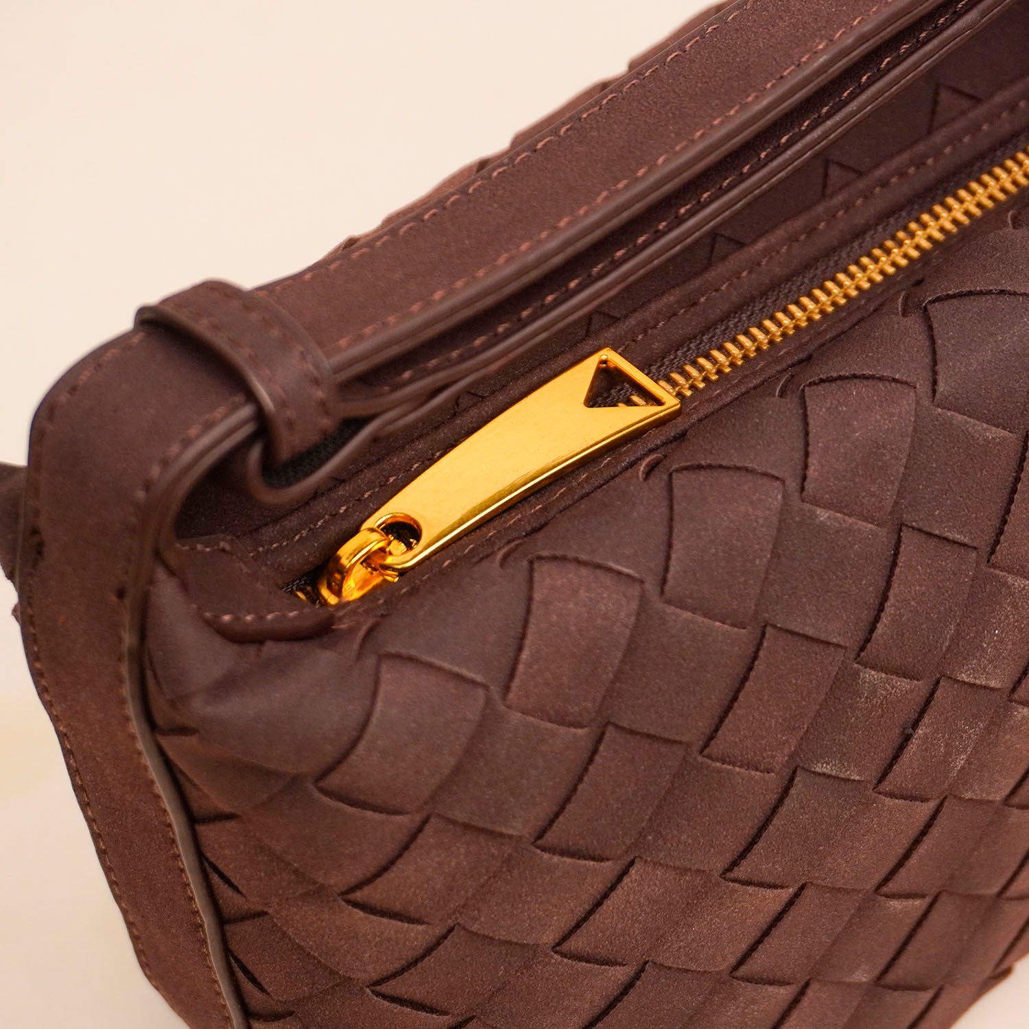 The wooven mini hobo bag - Diah & Co