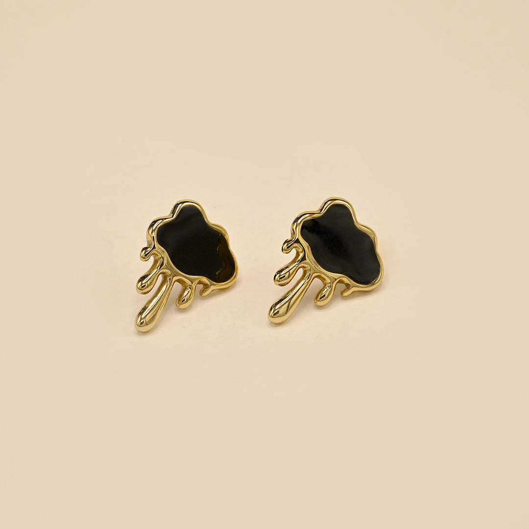 resin geometric studds
