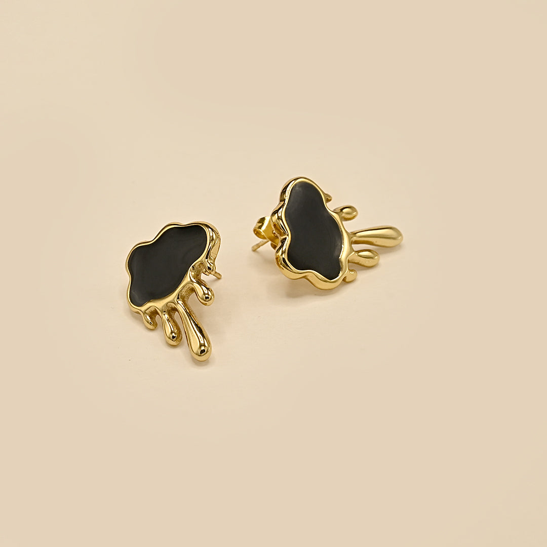 resin geometric studds